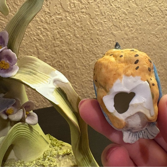 Andrea by Sadek Blue Bird Family With Wooden Base - Picture 3 of 9